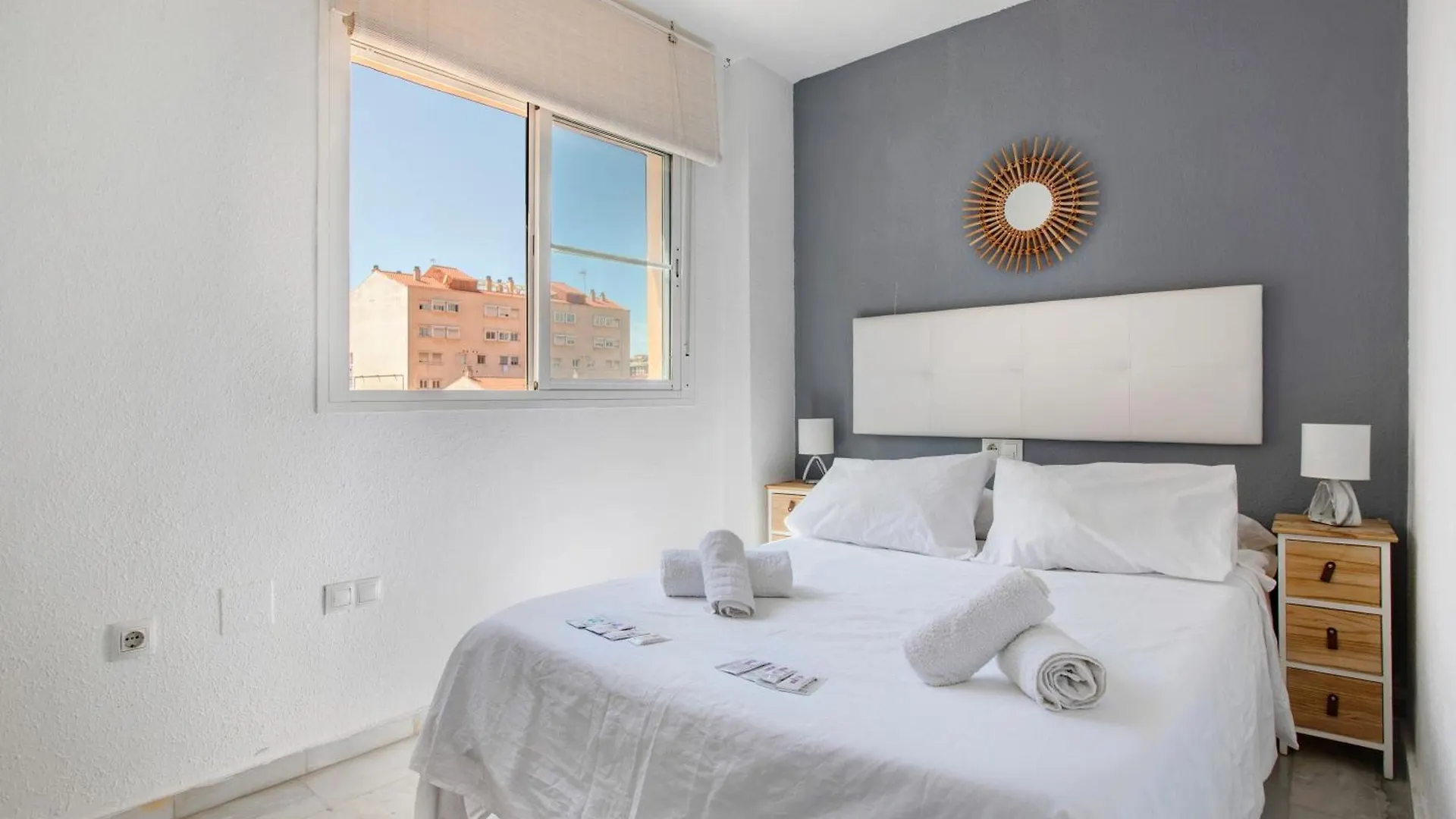 Apartment Heroes De Sostoa 56 Malaga Spain