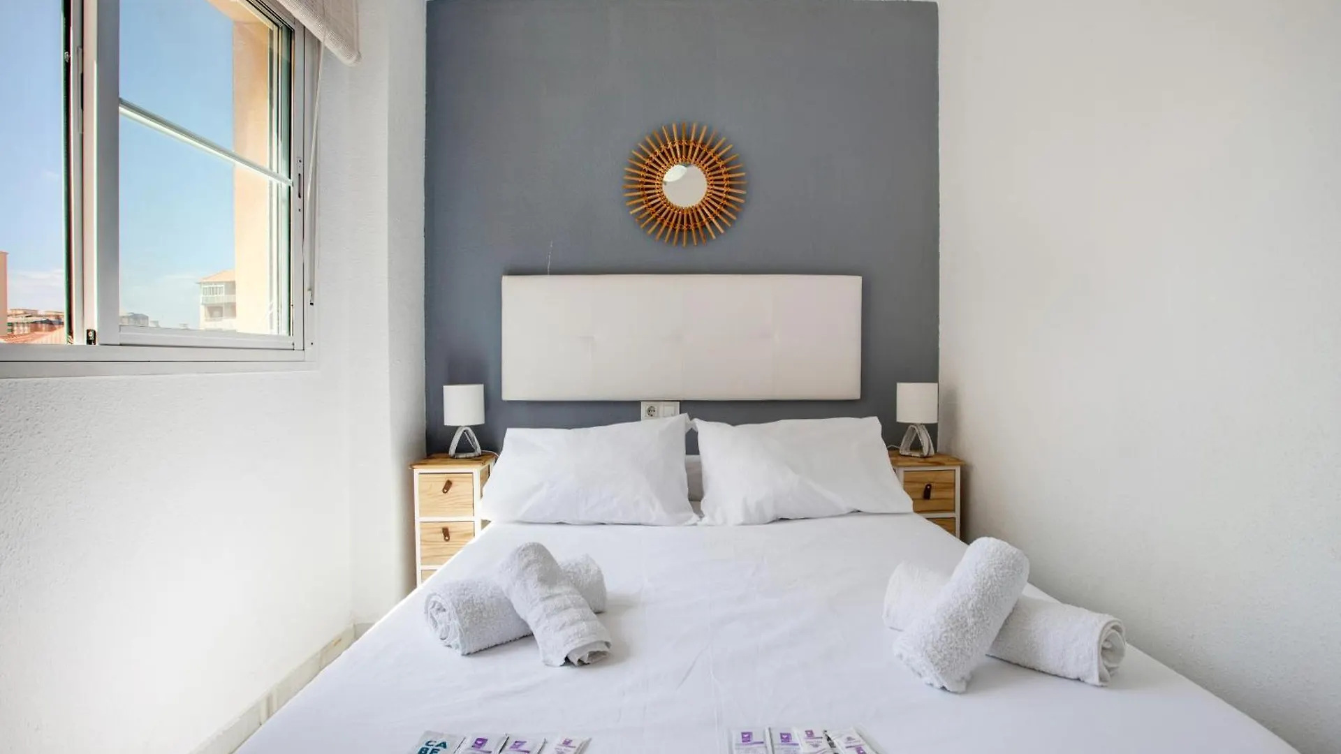 Heroes De Sostoa 56 Malaga Apartment