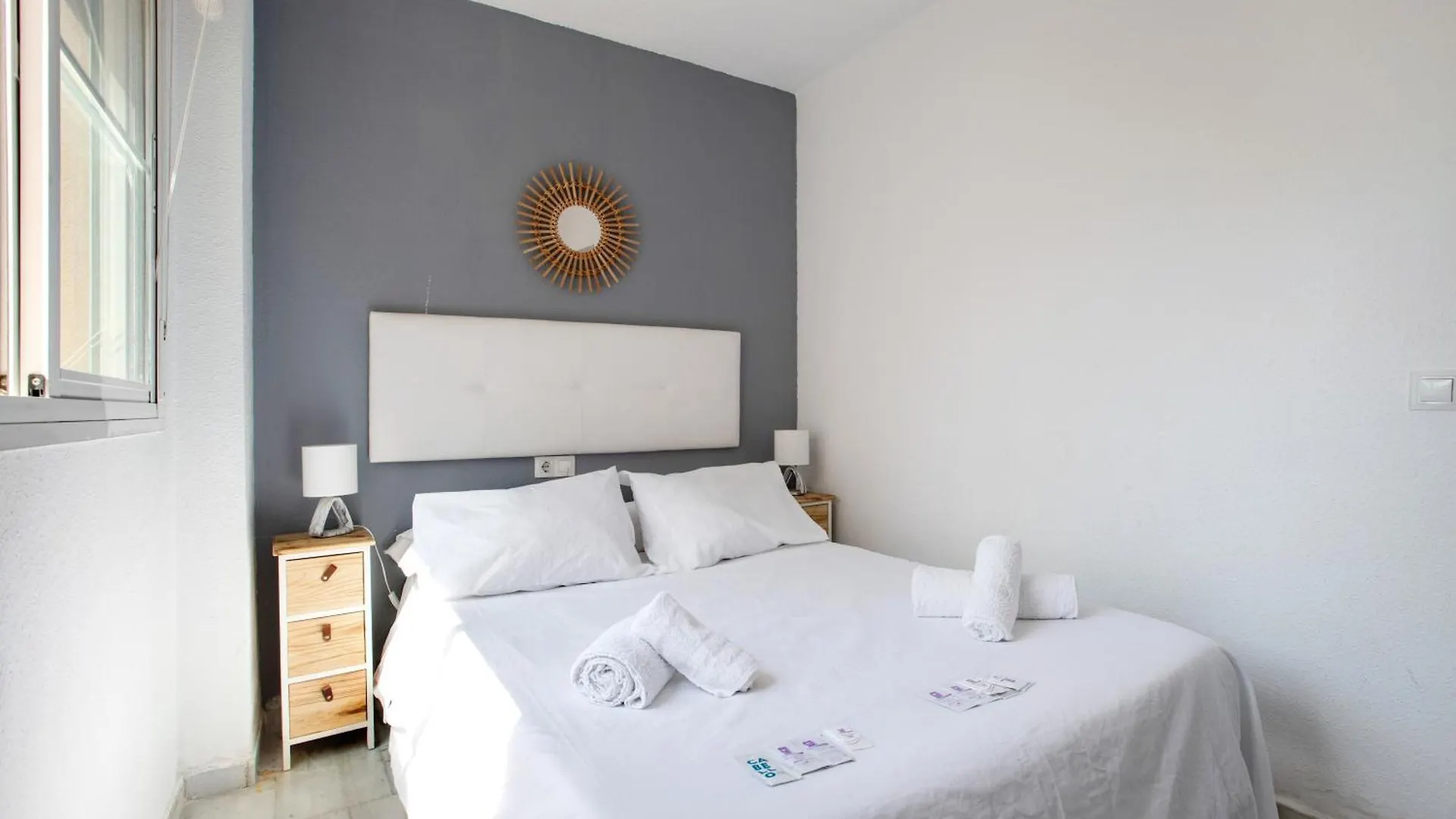 Heroes De Sostoa 56 Malaga Apartment